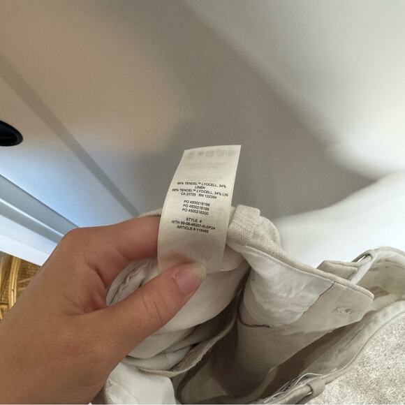 Aritzia The Effortless Pant Cropped Trousers Cruise Linen Natural Ecru Size 6 - Picture 6 of 6